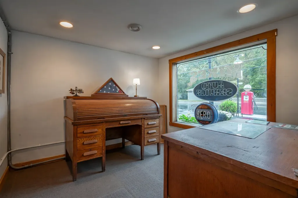 107 Boston Post Road Amherst NH 03031