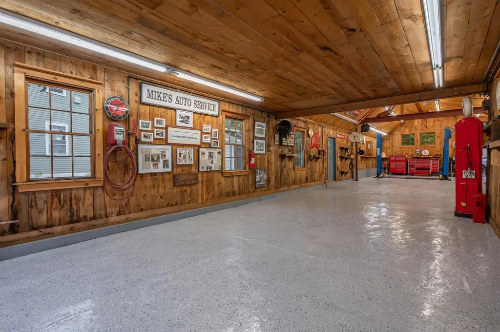 107 Boston Post Road Amherst NH 03031