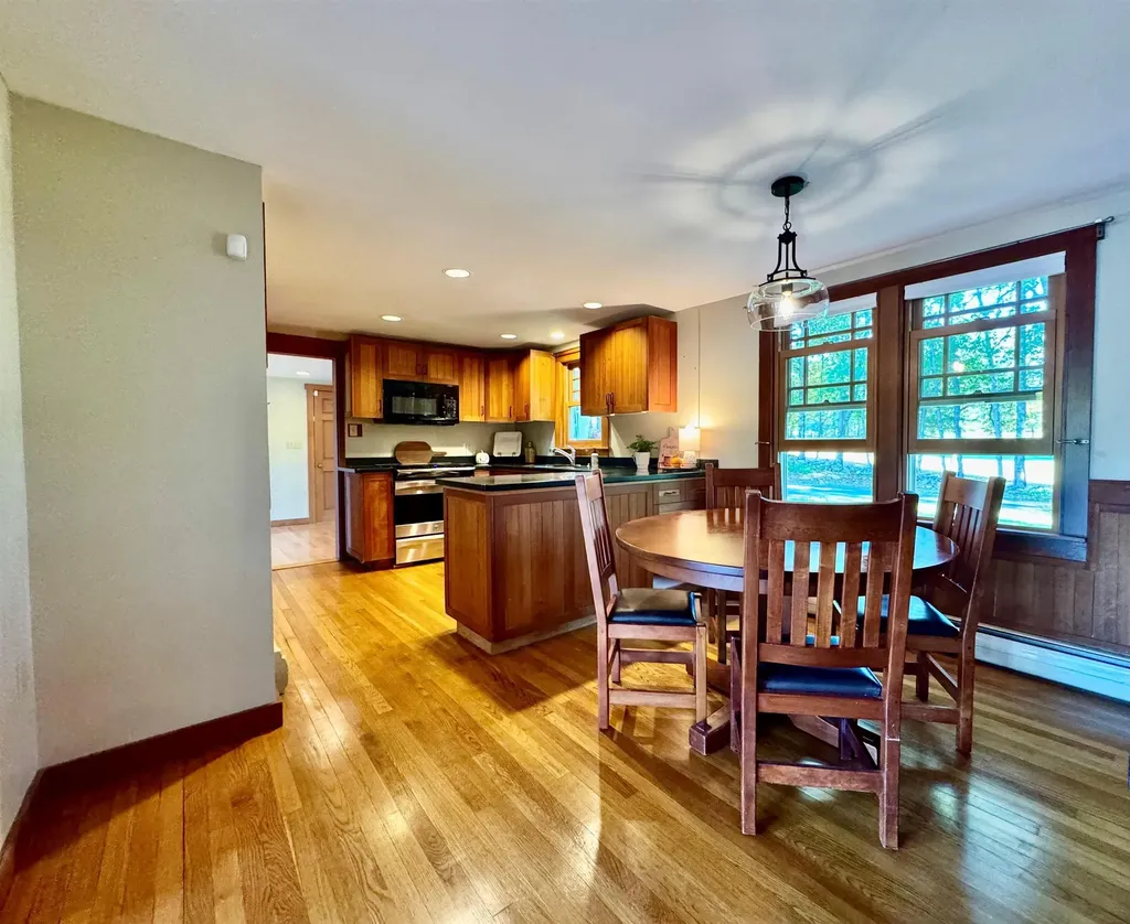 16 Short Lane Walpole NH 03608