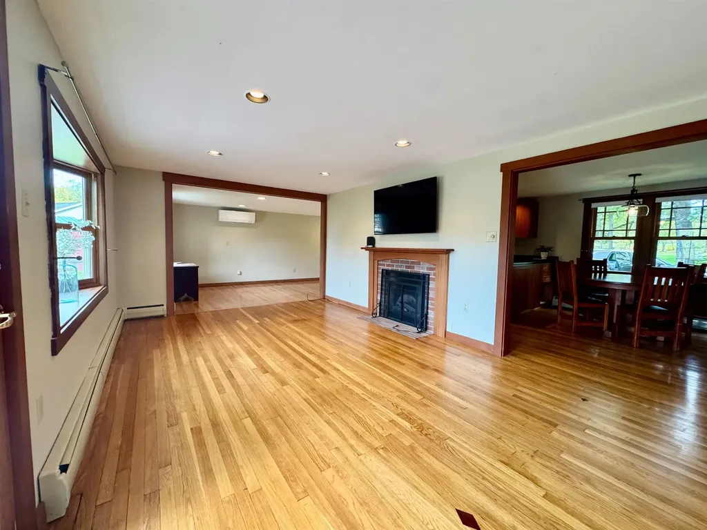 16 Short Lane Walpole NH 03608