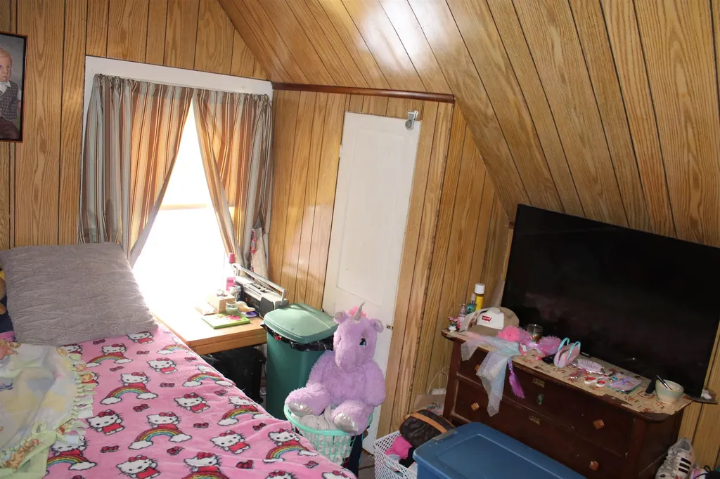 13 Maple Street Lincoln NH 03251