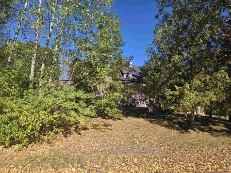 13 Maple Street Lincoln NH 03251