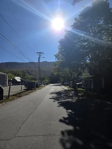 13 Maple Street Lincoln NH 03251