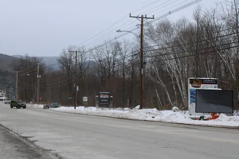 13 Maple Street Lincoln NH 03251