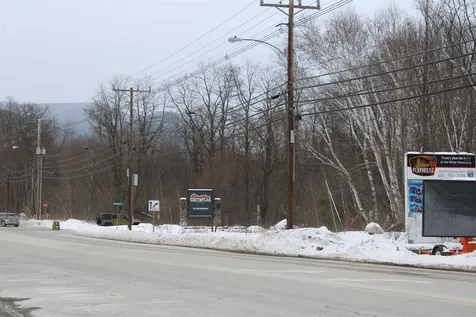 13 Maple Street Lincoln NH 03251