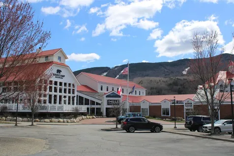 13 Maple Street Lincoln NH 03251