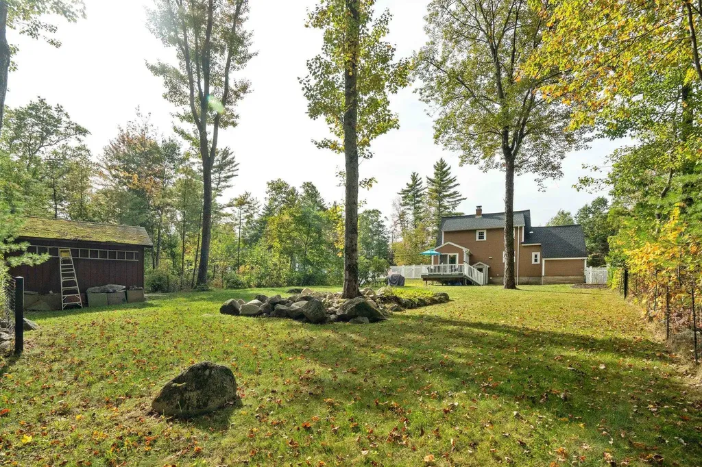 39 Logging Hill Road Bow NH 03304