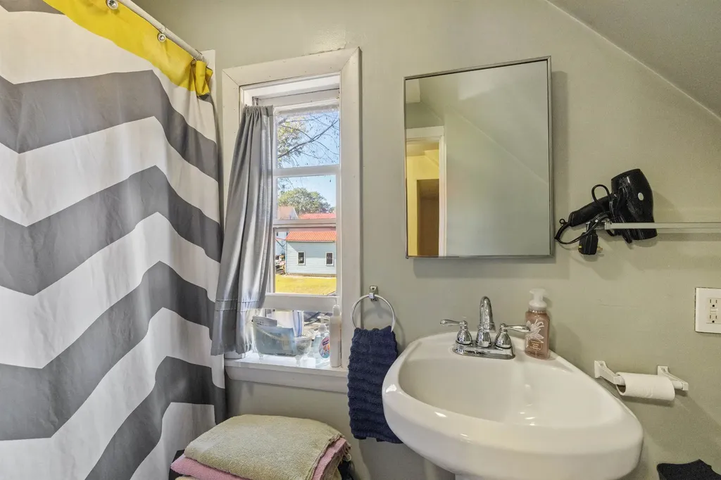 150 Victory Drive Franklin NH 03235