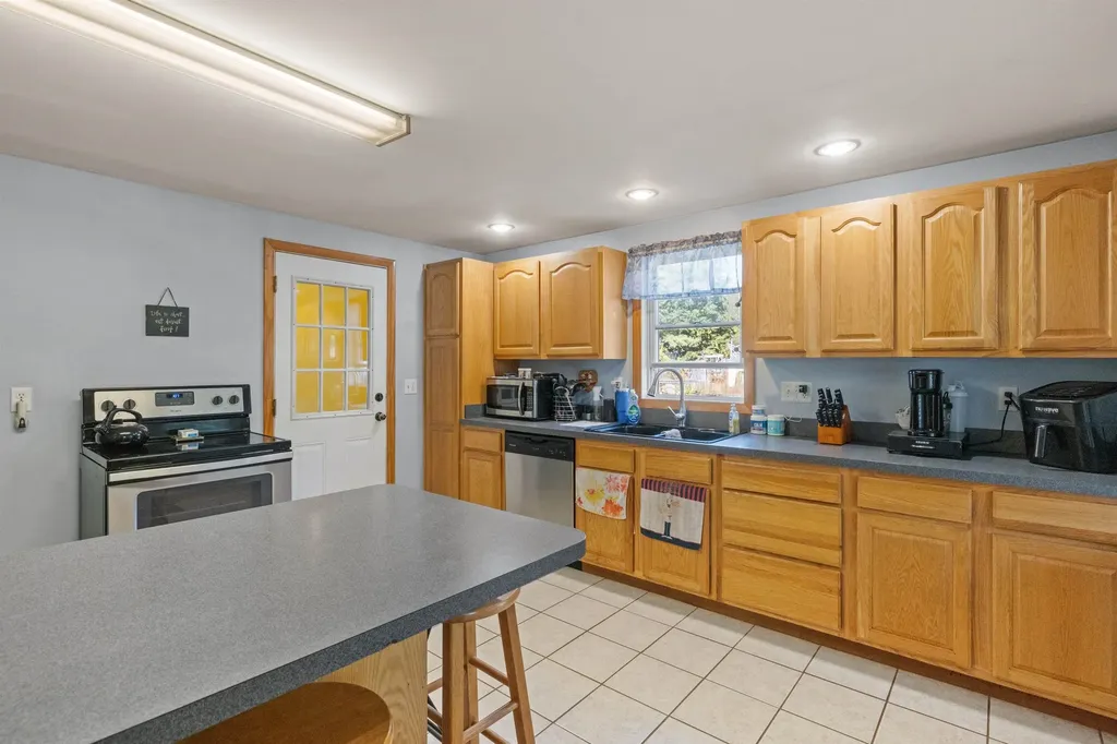 150 Victory Drive Franklin NH 03235