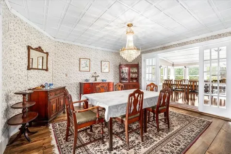 5 Greenhouse Lane Bradford NH 03221