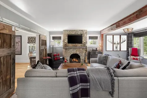 48 Pike Street Stowe VT 05672