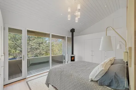 48 Pike Street Stowe VT 05672