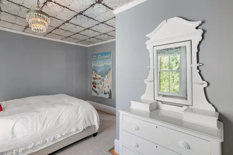 48 Pike Street Stowe VT 05672