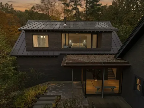 48 Pike Street Stowe VT 05672