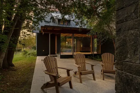 48 Pike Street Stowe VT 05672