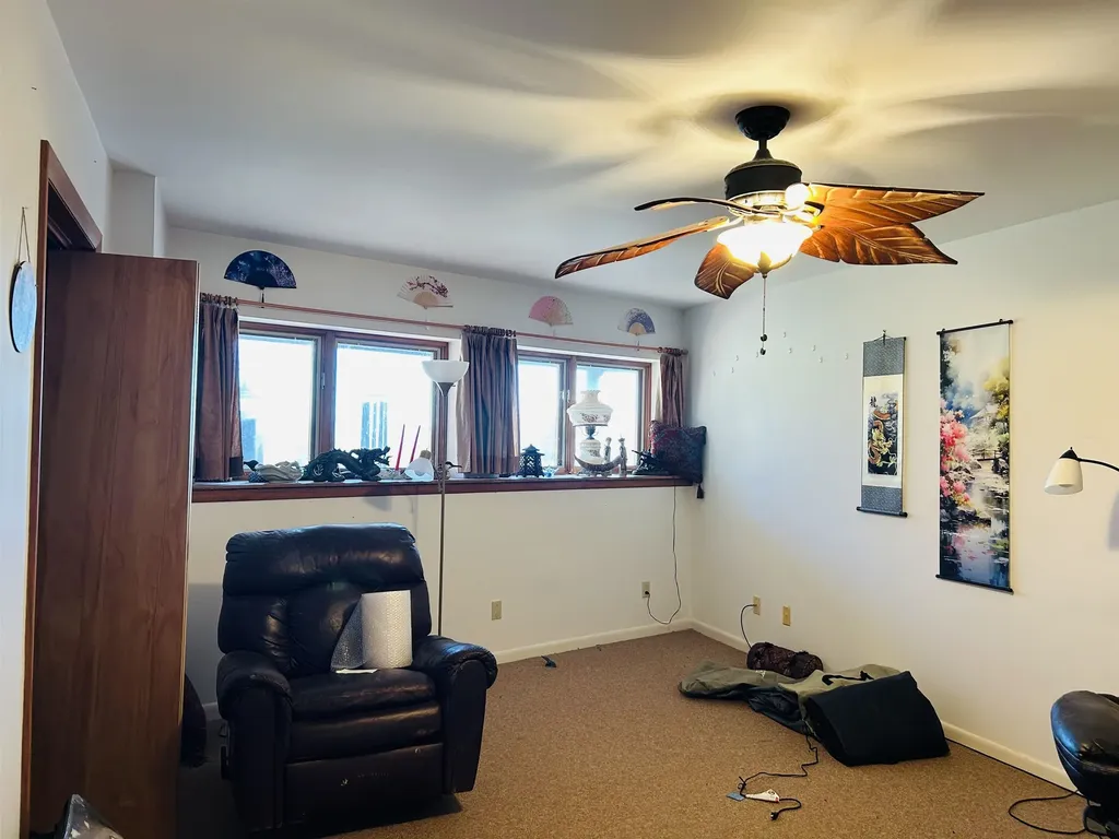 989 Upton Road Errol NH 03579