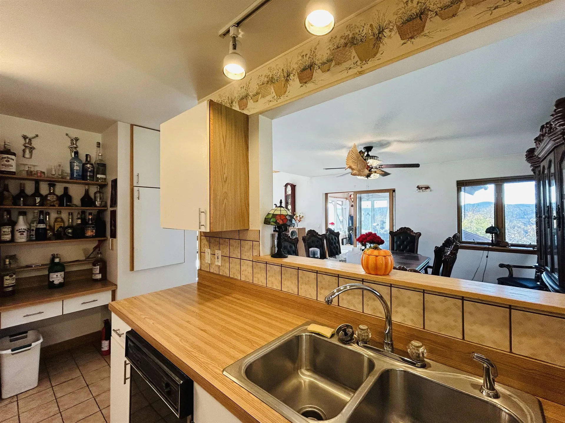 989 Upton Road Errol NH 03579