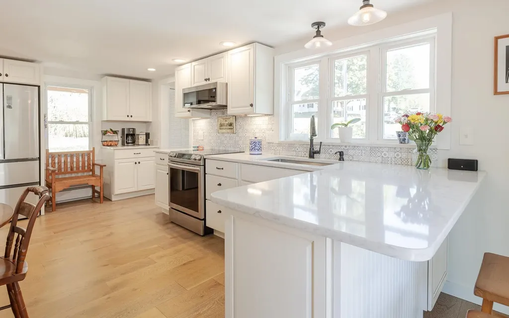 31 Pleasant Street Walpole NH 03608