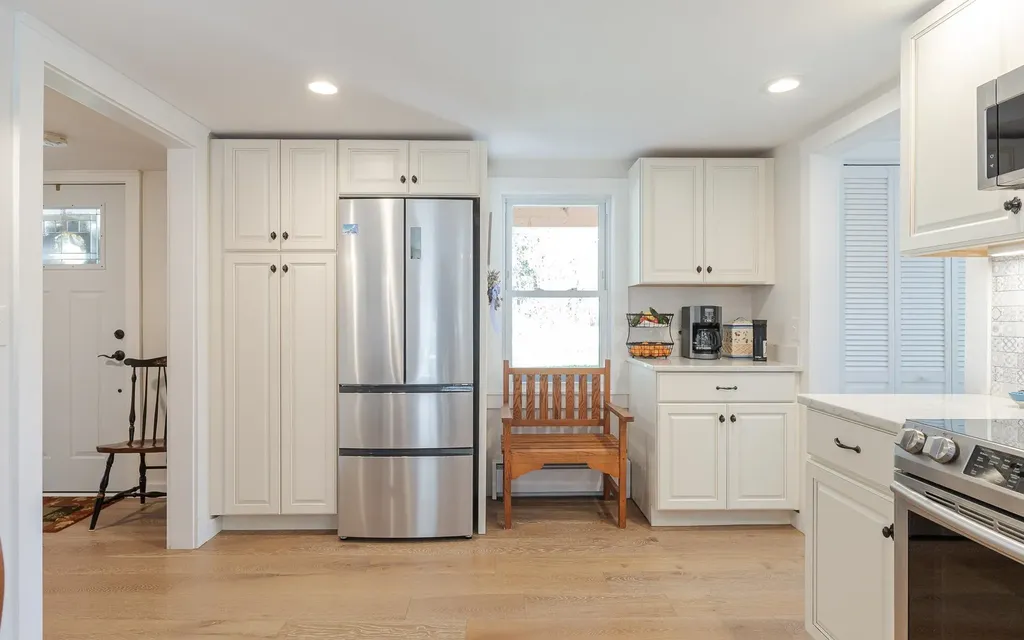 31 Pleasant Street Walpole NH 03608