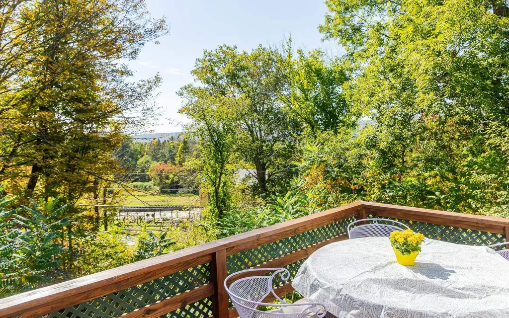 31 Pleasant Street Walpole NH 03608