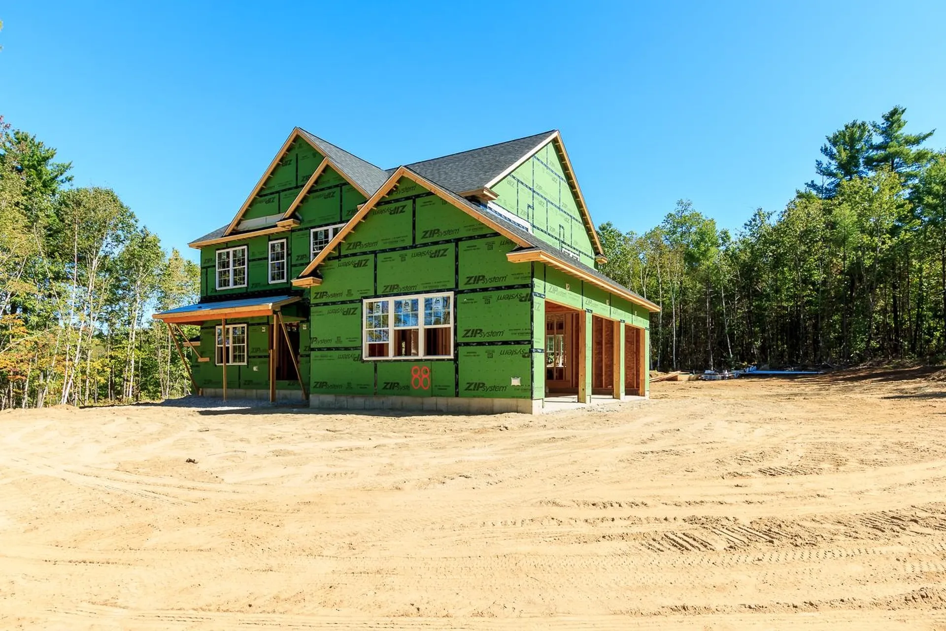 88 High Range Road Londonderry NH 03053