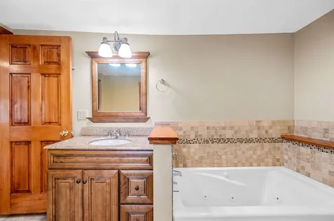 135 Cross Street Northfield VT 05663