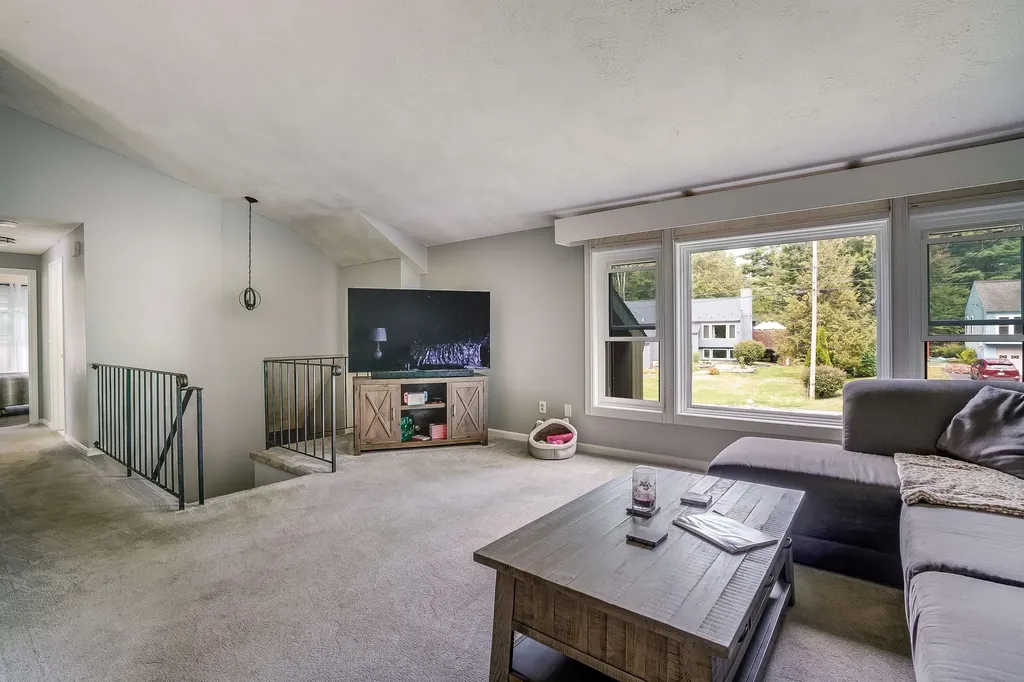 32 Larch Road Milford NH 03055