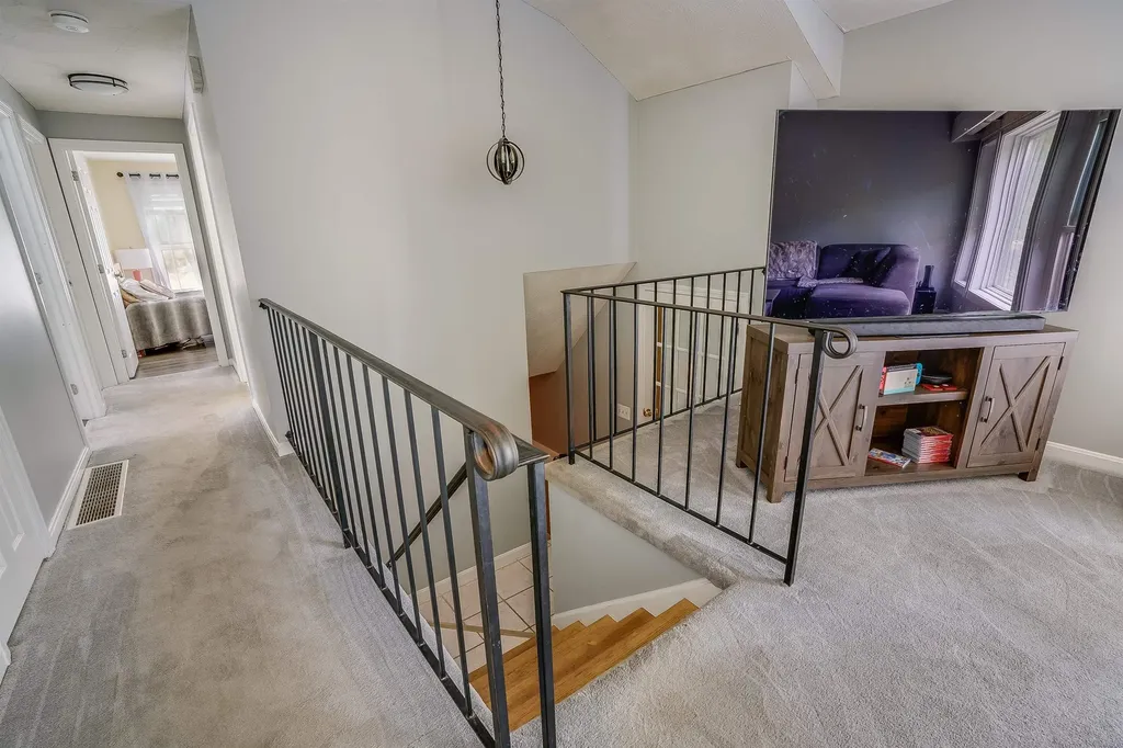 32 Larch Road Milford NH 03055