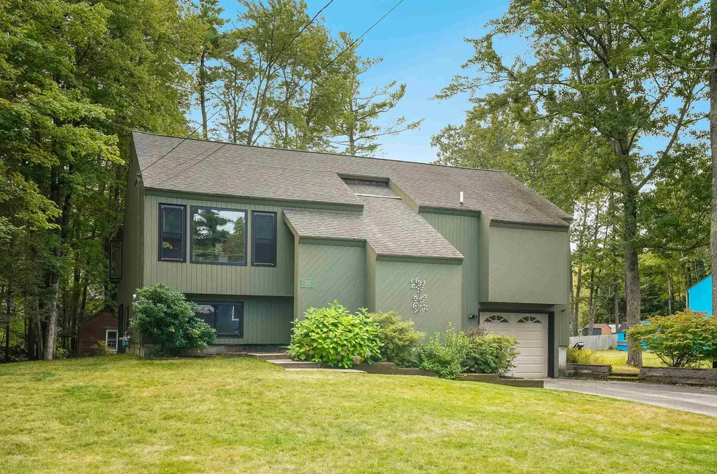 32 Larch Road Milford NH 03055