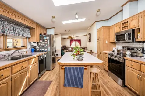 8 Shiloh Drive Rochester NH 03867