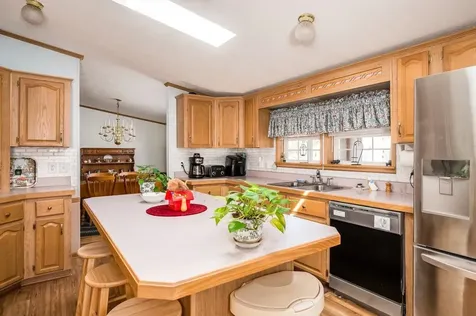 8 Shiloh Drive Rochester NH 03867