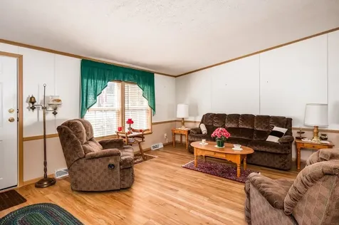 8 Shiloh Drive Rochester NH 03867