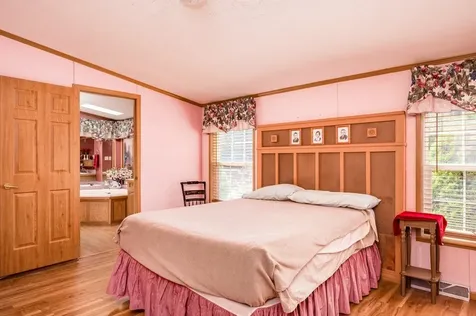 8 Shiloh Drive Rochester NH 03867