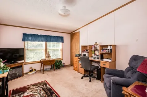 8 Shiloh Drive Rochester NH 03867