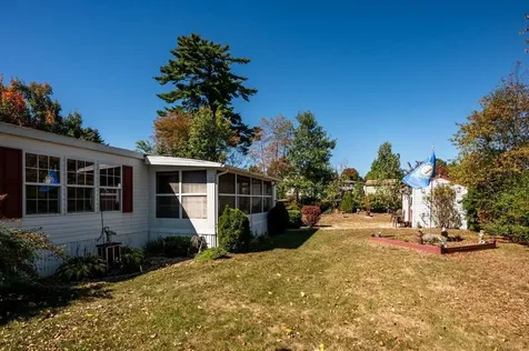 8 Shiloh Drive Rochester NH 03867