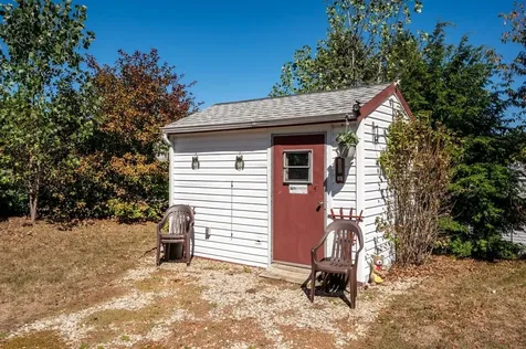 8 Shiloh Drive Rochester NH 03867