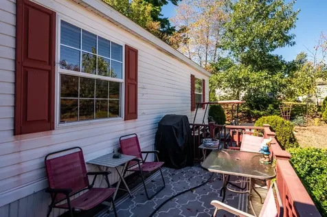 8 Shiloh Drive Rochester NH 03867