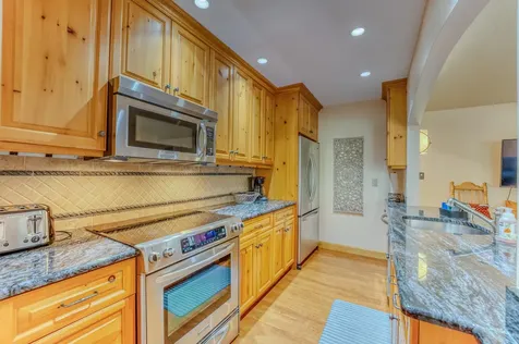 30 Forest Lane Carroll NH 03575