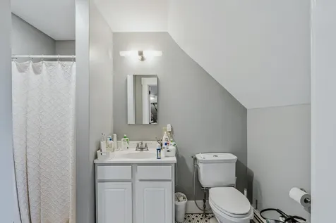 48 Fairview Terrace Hartford VT 05001-6152