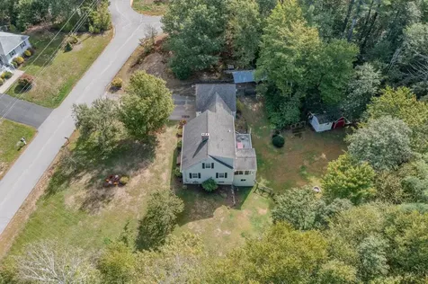 14 Lorraine's Lane Strafford NH 03884