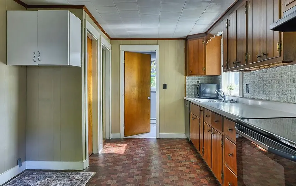 45 Needle Street Keene NH 03431