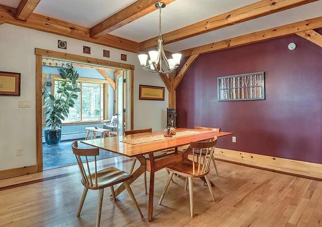 33 Maclean Road Alstead NH 03602