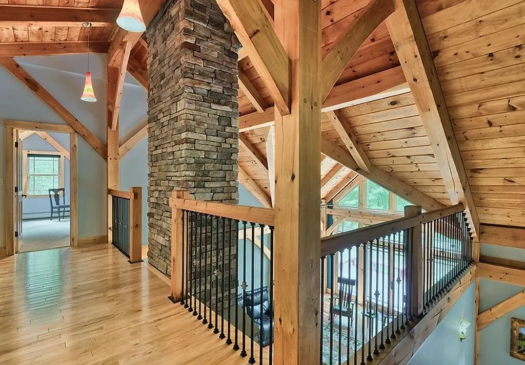 33 Maclean Road Alstead NH 03602