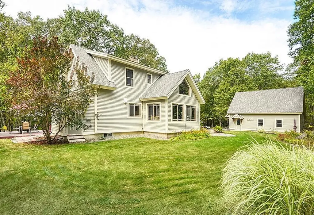 33 Maclean Road Alstead NH 03602