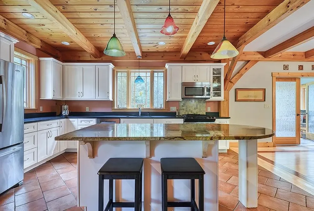 33 Maclean Road Alstead NH 03602