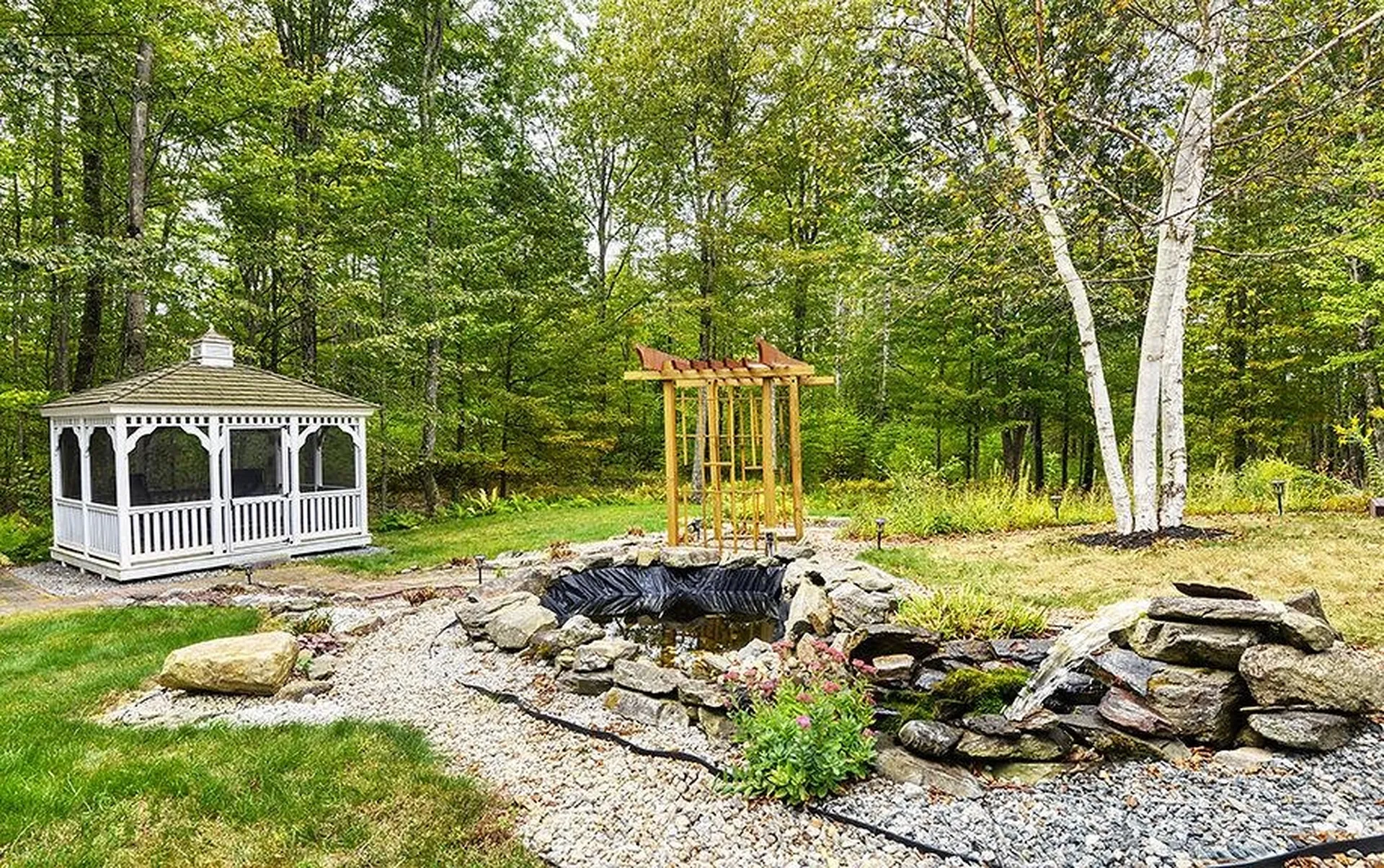 33 Maclean Road Alstead NH 03602