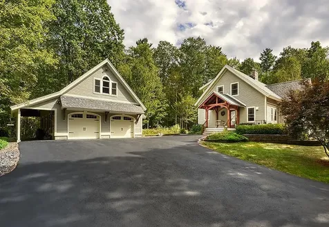 33 Maclean Road Alstead NH 03602