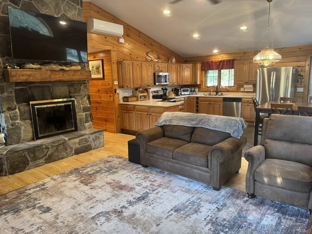 803 Malagash Road Reading VT 05062