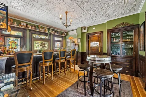 41 Pleasant Street Woodstock VT 05091