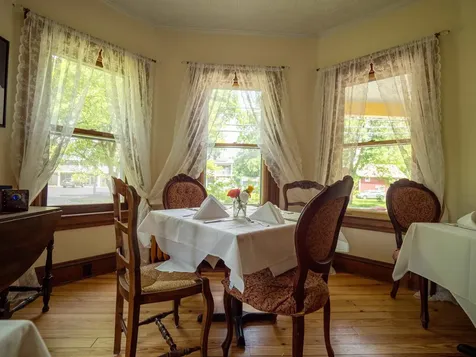 41 Pleasant Street Woodstock VT 05091